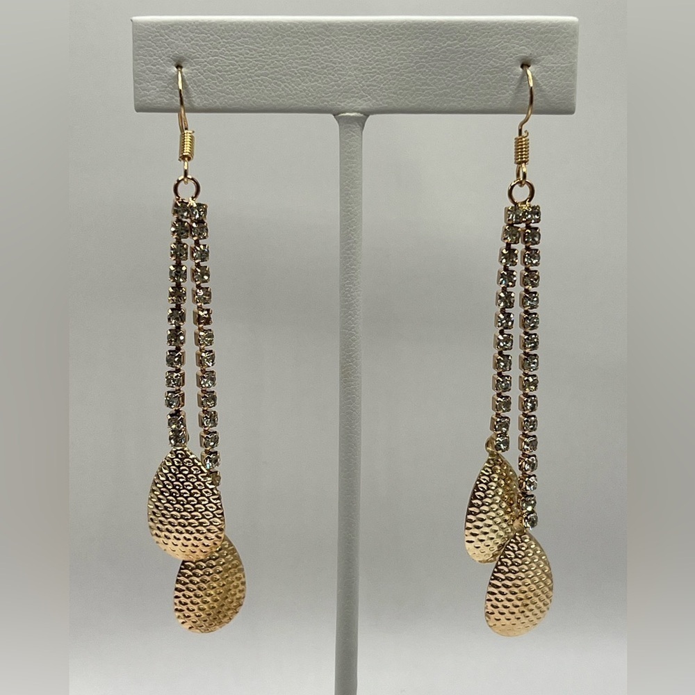 Rhinestone Tassel Earrings - Picture 6 of 6